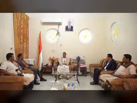 وكيل محافظة مأرب يرحب بقيادة الحزب الجمهوري