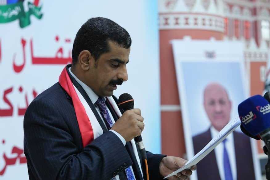 نطالب بتسليم مرتبات الموظفين وتطوير الجيش والاهتمام بأسر الشهداء