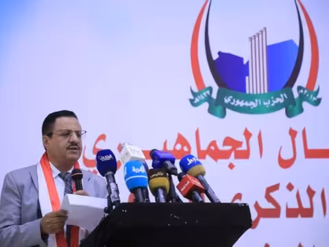 ما يحدث في صنعاء من تهميش يحتم على الشعب التحرك