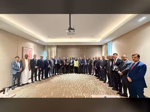 المجلس الأعلى للتكتل الوطني يلتقي سفيرة بريطانيا