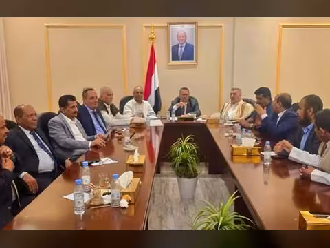 المجلس الأعلى للتكتل الوطني يناقش مخرجات لقائه مع رئيس مجلس القيادة ويؤكد دعم استعادة الدولة